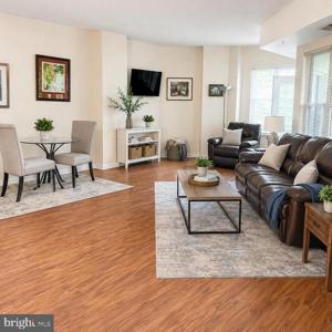 7101 BAY FRONT DRIVE