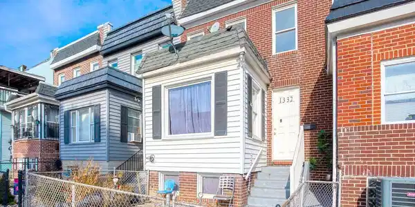 1332 CAMBRIA STREET