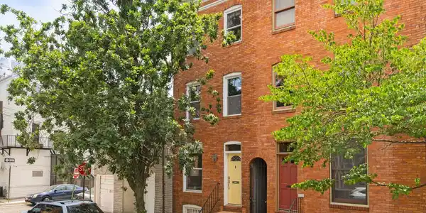 2143 CAMBRIDGE STREET