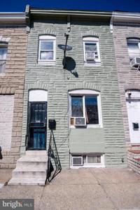 3702 LOMBARD STREET