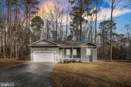 27 COLONY WAY
