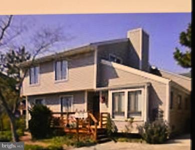 148 JAMESTOWN ROAD