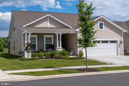171 SPINNAKER WAY