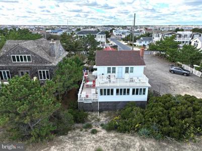 811 BUNTING AVENUE
