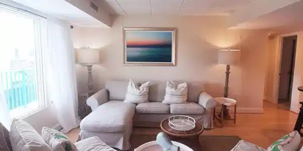 1701 COASTAL HIGHWAY