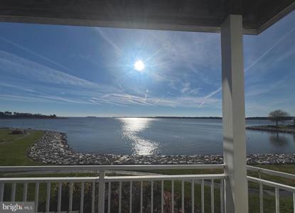 1009 OYSTER COVE DRIVE