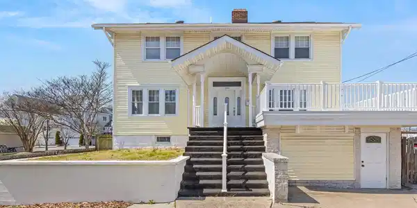 109 BALTIMORE AVENUE