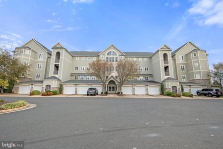 1621 LADUE COURT