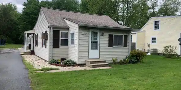 2367 WHITE OAK ROAD