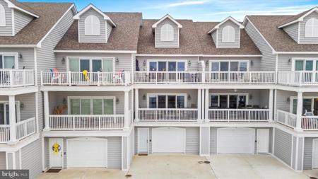 9 MARINA VIEW COURT