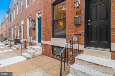 133 ROBINSON STREET