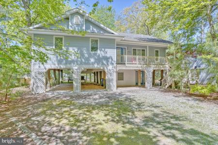 526 DORAL DRIVE