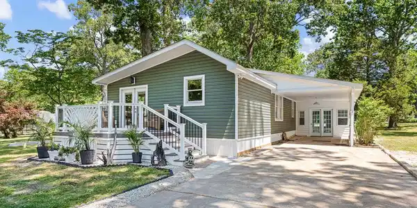34227 SANDY LANE