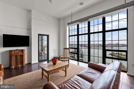 1200 STEUART STREET