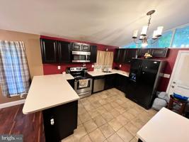 802 SAN MATEO TRAIL