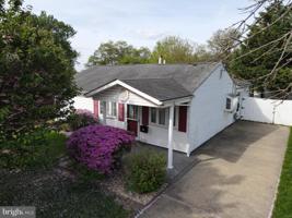 10 DEBORAH AVENUE