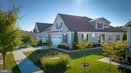 708 MOORINGS CIRCLE