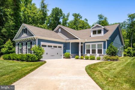 25 MURRELLS COURT