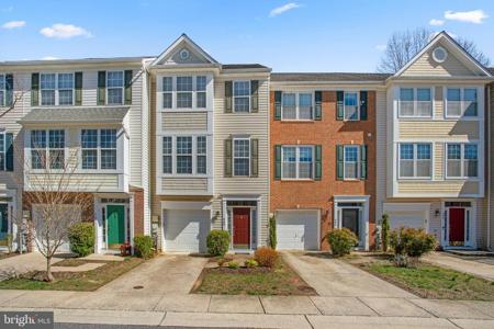 866 STONEHURST COURT