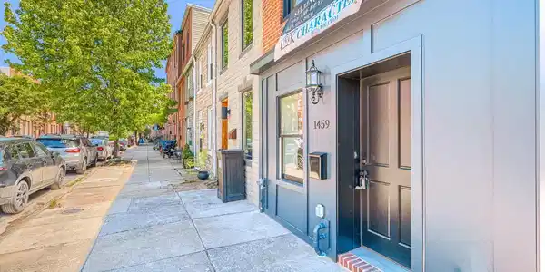 1459 HULL STREET