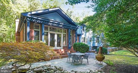 6795 CEDAR GROVE DRIVE