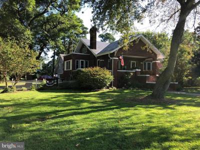 13 E MAIN ST