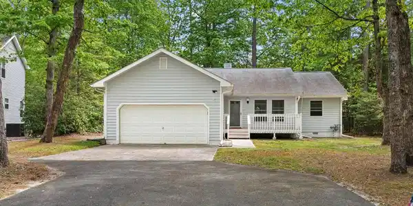 5 WHISPER LANE