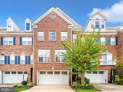 204 BURGUNDY LANE