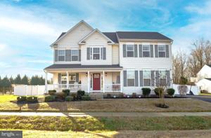225 FOUNTAIN LANE