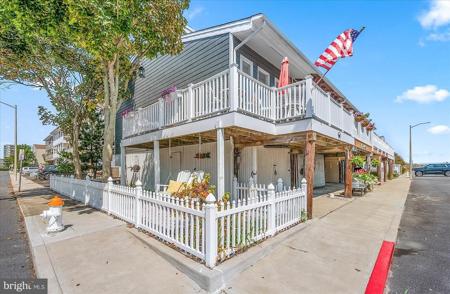 10 128TH STREET