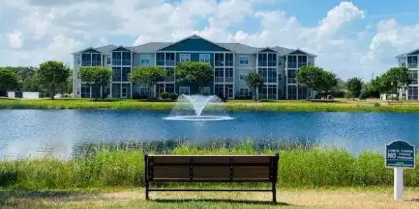 33106 VILLAGE LOOP