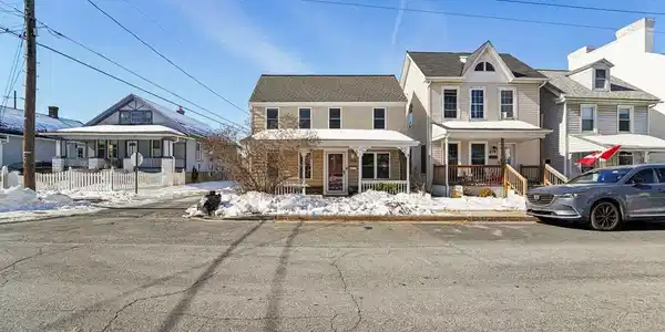 516 ADAMS STREET