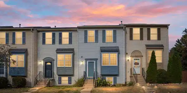 3066 ANTRIM CIRCLE