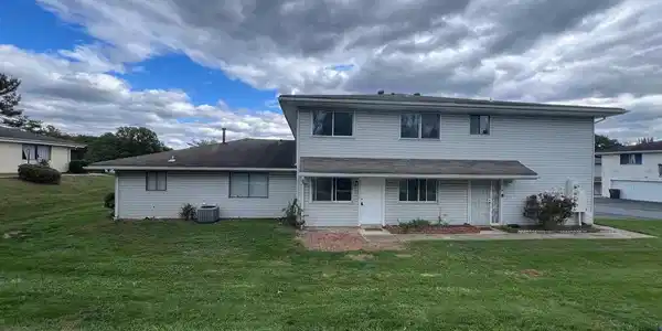 1730 FOUNTAIN ROCK WAY