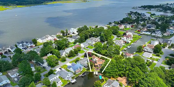 2 WINDJAMMER ROAD