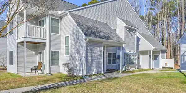 11429 MANKLIN CREEK