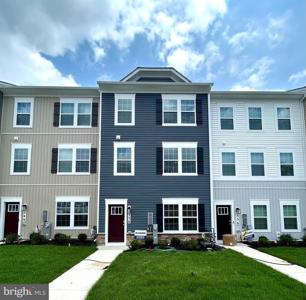 338 HACKLEY DRIVE