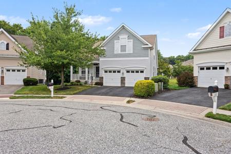 326 SUMMER SQUALL COURT