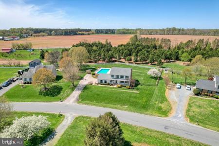 219 OVERLOOK DRIVE
