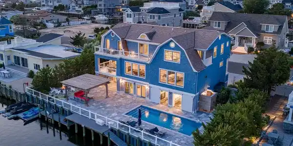 188 NAUTILUS DRIVE