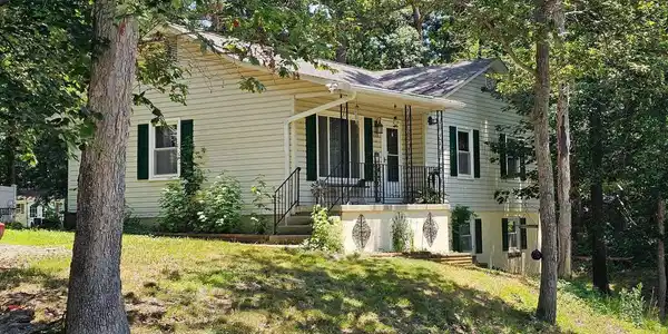 12128 LONG WOLF LANE