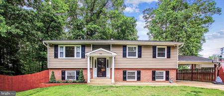 992 SEVILLE COURT