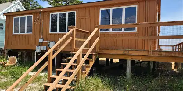 201 S SANDPIPER DRIVE