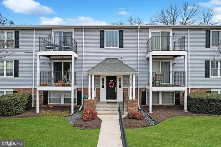3503 WEDGEWOOD COURT