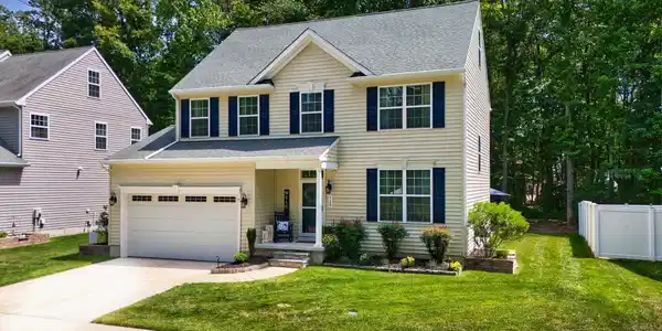 125 FAWN LANE
