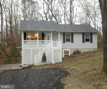 8423 HALSEY ROAD