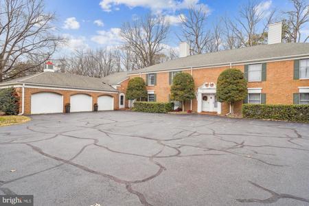 24360 WIDGEON PL.