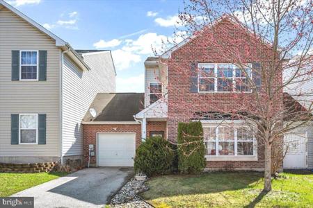 235 CAMERTON LANE