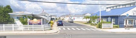 6 FLOUNDER LANE