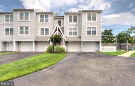 165 40TH STREET